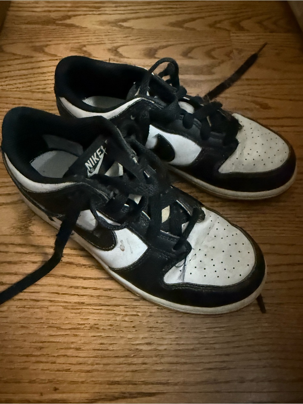Nike Kids Black & White dunks